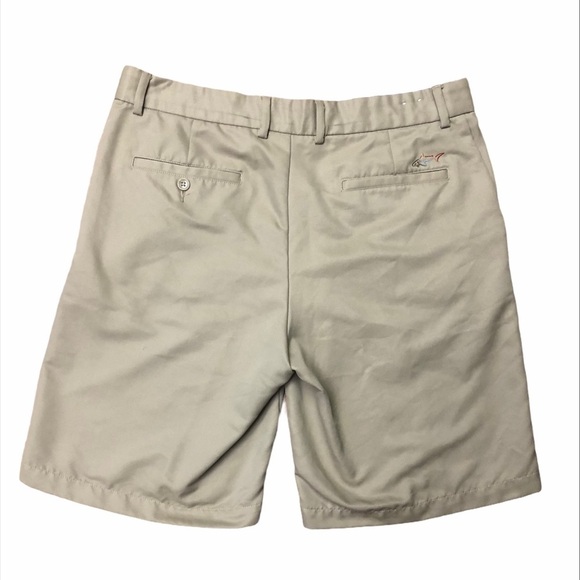 Tasso Elba Golf Shorts by Greg Norman - Picture 4 of 6